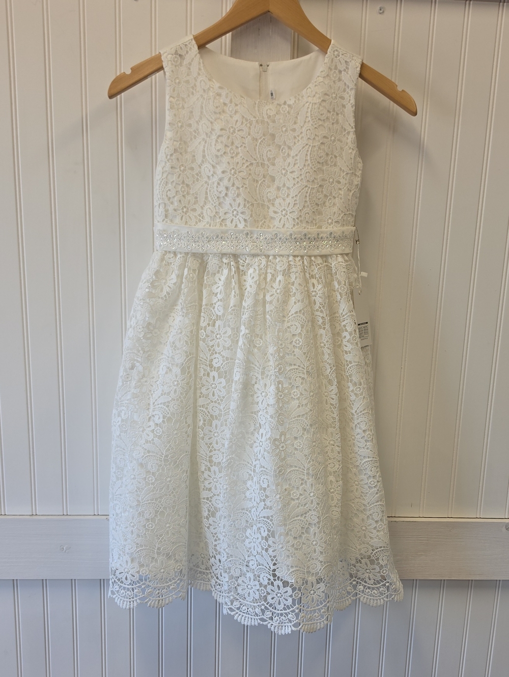 VIP Bridal Girls White Lace Embellished Waist Sleeveless Dress Size 10